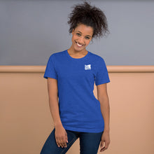Load image into Gallery viewer, Love Your Oregon - Women's Short-Sleeved Tee - 9 Color Choices