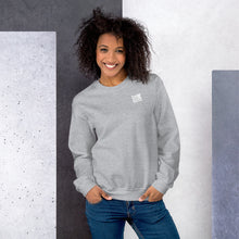 Load image into Gallery viewer, Love Your Oregon - Women's Crew Neck Sweatshirt - 10 Color Choices