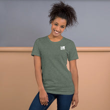 Load image into Gallery viewer, Love Your Oregon - Women&#39;s Short-Sleeved Tee - 9 Color Choices
